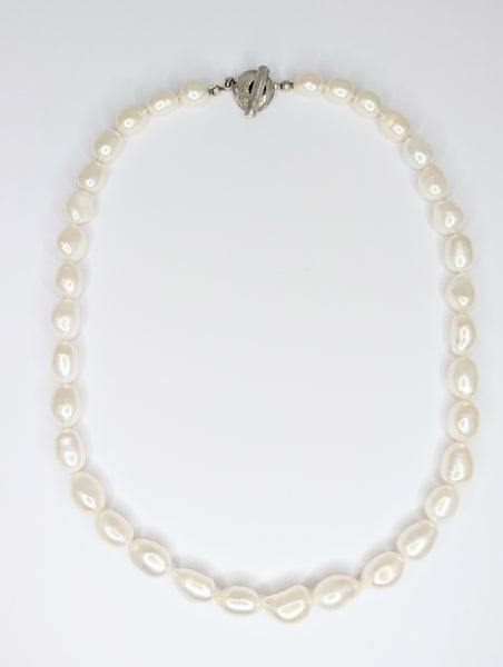 White Graduated Super Fine Freshwater Pearl Necklace