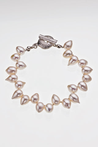 Pearl Teardrop Bracelet