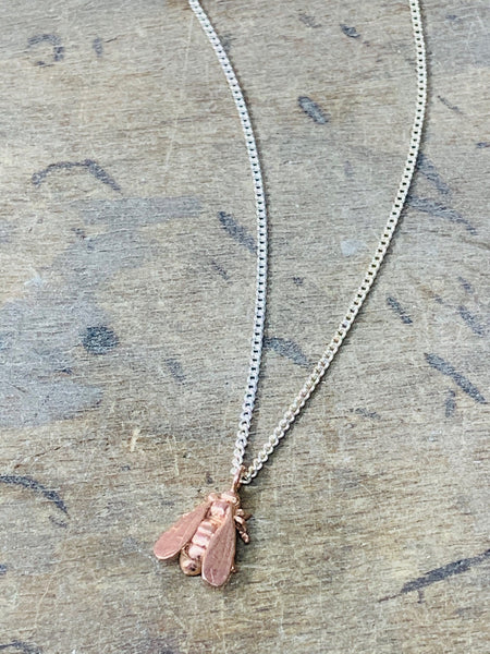 Small Bee Pendant Red Gold Sterling Silver 14.6mm x 8.9mm 18" Curb Chain - David Smith Jewellery