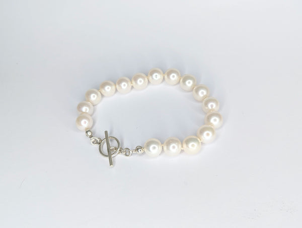 White Freshwater Pearl Bracelet