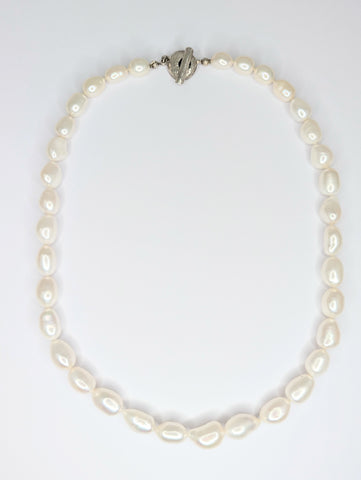 White Graduated Super Fine Freshwater Pearl Necklace
