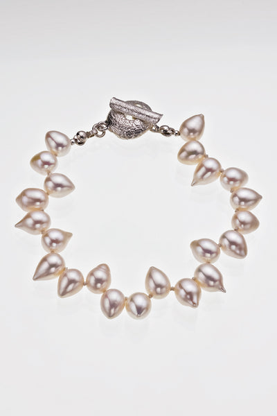 Pearl Teardrop Bracelet