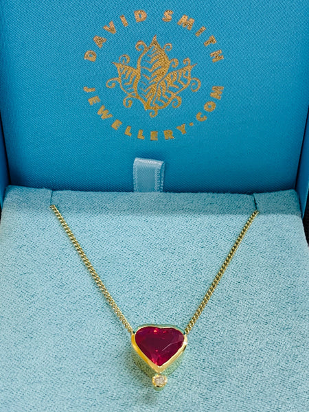 Heart Cut Spinel 5.12cts Bezel Set 18ct Yellow Gold Pendant Brilliant Cut Diamond VS1 Clarity G Colour 0.05cts 18" Curb Chain - David Smith Jewellery